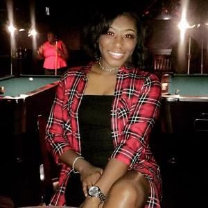 Meet your Posher, Saneia